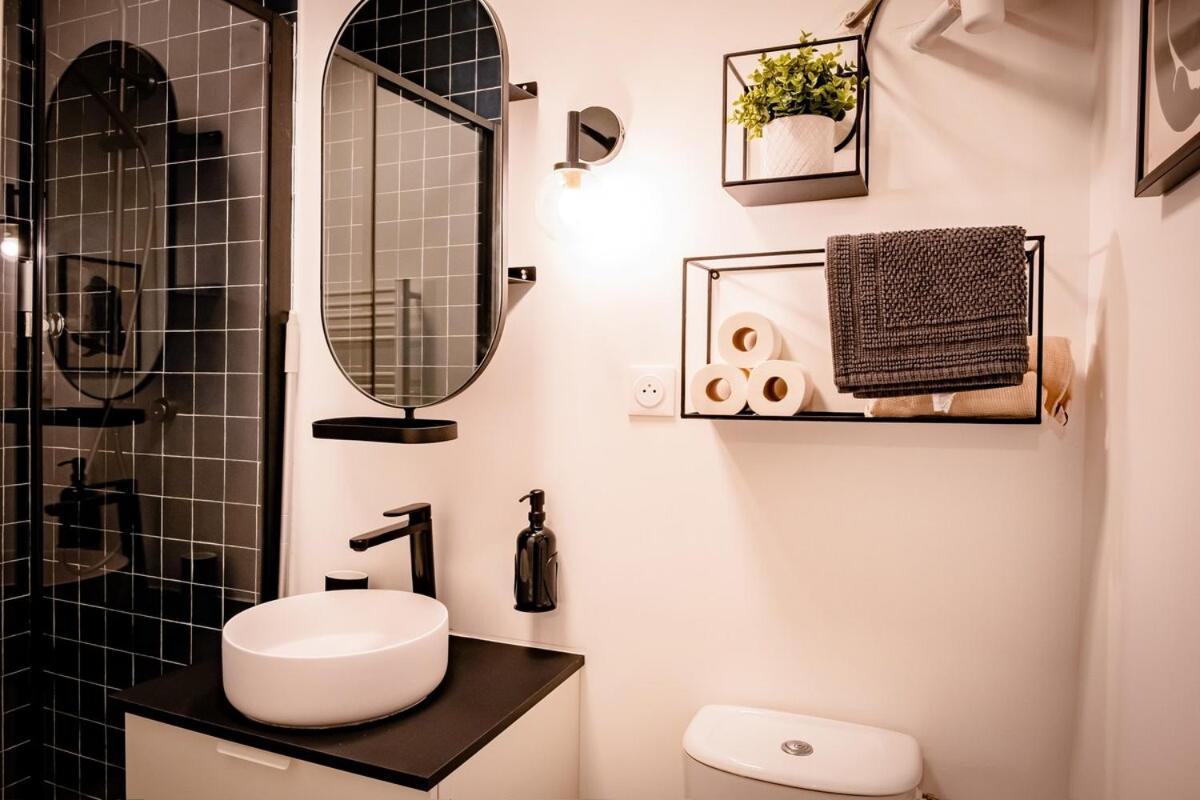 Le Saphir ~ Elegant ~ Arrivee Autonome Apartment Bressuire Luaran gambar
