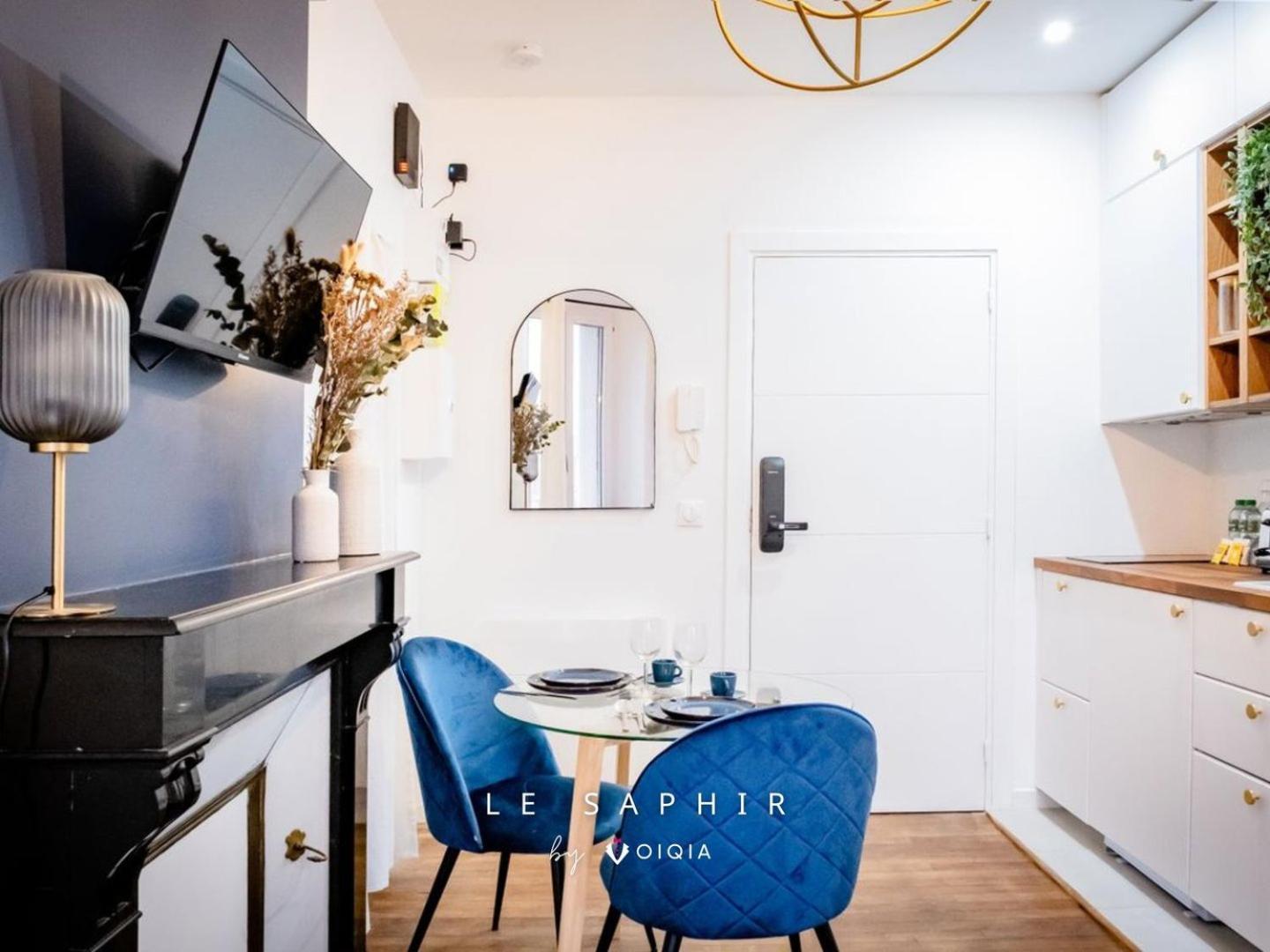 Le Saphir ~ Elegant ~ Arrivee Autonome Apartment Bressuire Luaran gambar